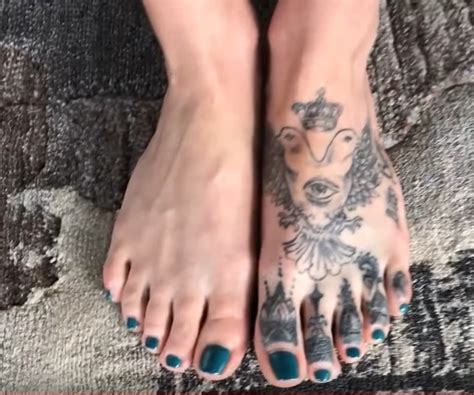 rahyndee james feet|Rahyndee James Füße Porno